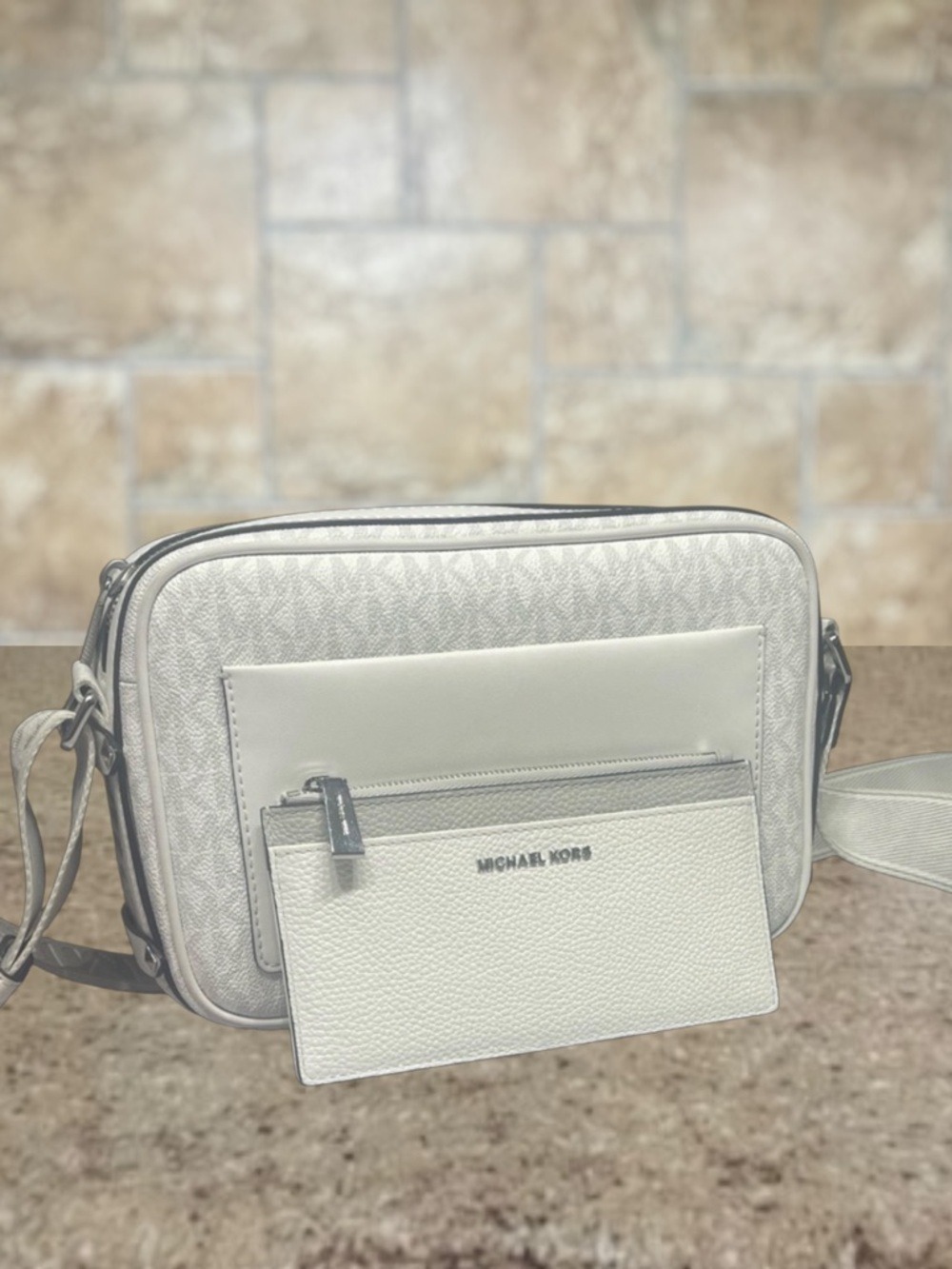 Michael Kors Maeve Crossbody Bag & Wallet Set Optic White Gray MK Signature Logo